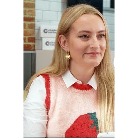 Alessandra Rich Pink Strawberry Intarsia Knitted Sweater Vest - Picture 6 of 10